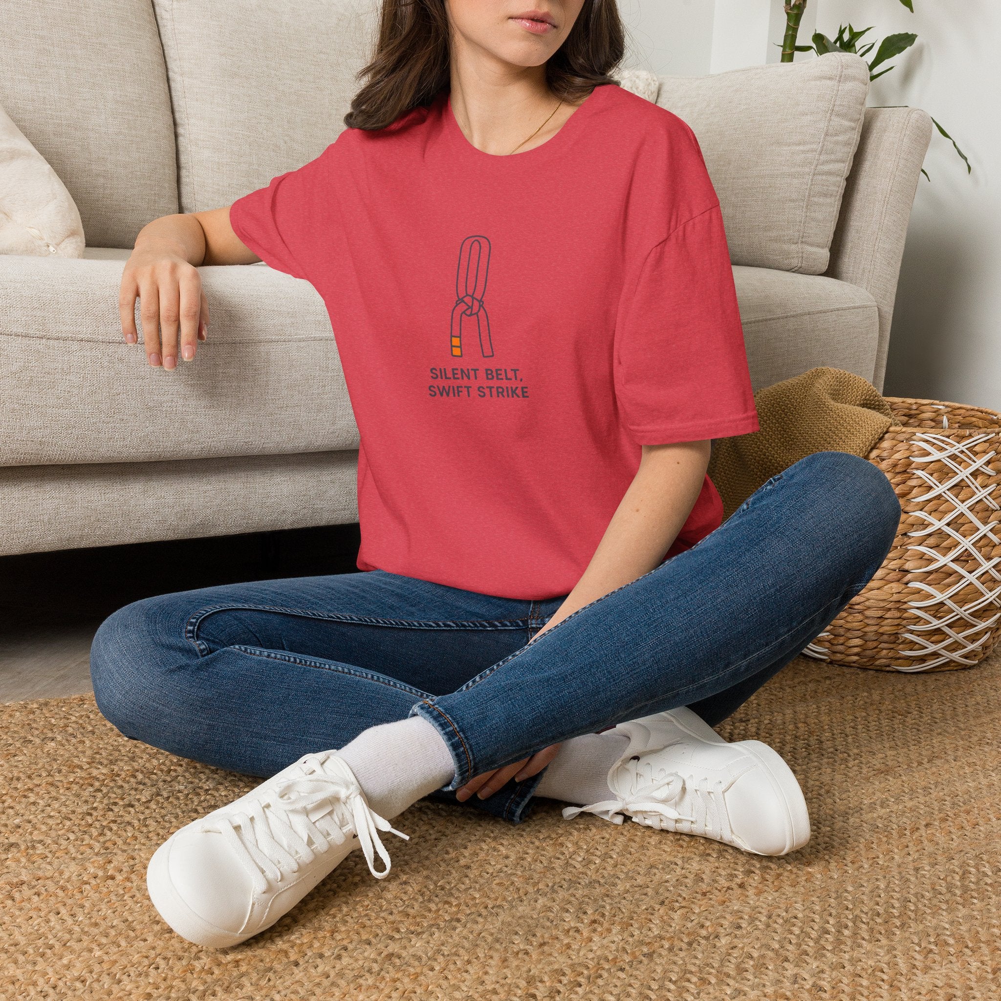 Knotted belt illustration T-Shirt