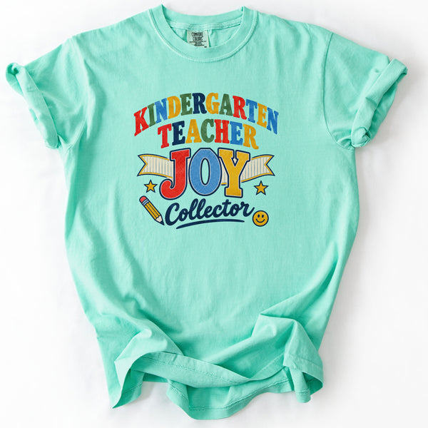 Kindergarten Teacher Joy Collector Tee in Island Reef